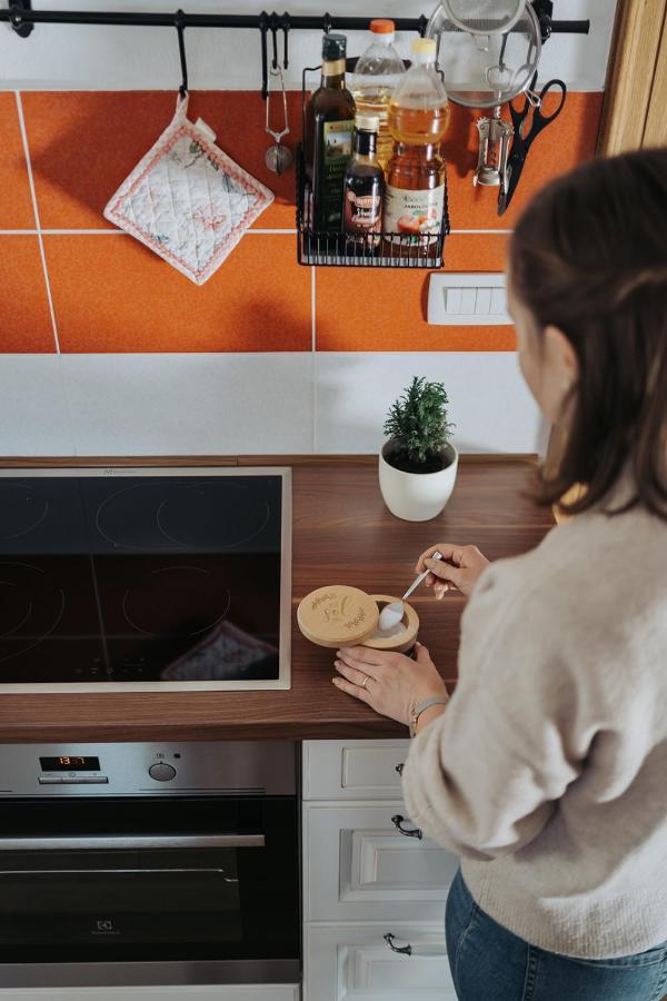 Apartments Mozinetova Hisa Sentjost nad Horjulom Eksteriør bilde