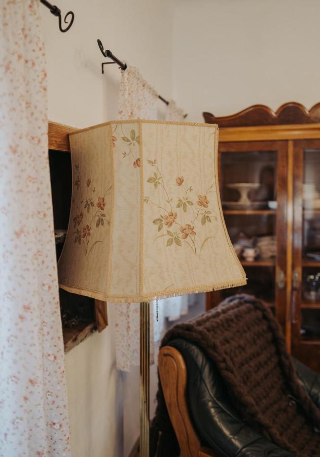 Apartments Mozinetova Hisa Sentjost nad Horjulom Eksteriør bilde